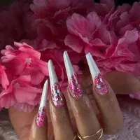 آمورش کاشت ناخن|خدمات آرایشگری و زیبایی|رشت, لاکانی|دیوار