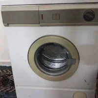 ماشین لباس شوئی کارکرده