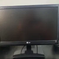 مانیتور و کیبورد