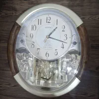 ساعت دیواری