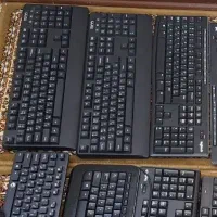 کیبورد کامپیوتر در حد نو