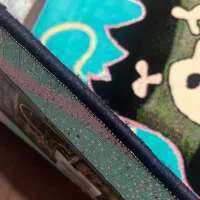 فرش ۶ متری ضخیم و نو و سالم حتی شسته نشده