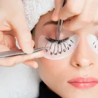 استخدام فیشیال و پاکسازی پوست ، ناخن کار ، مژه کار|استخدام درمانی، زیبایی، بهداشتی|اصفهان, خوراسگان|دیوار
