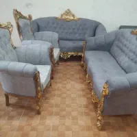 مبل. النا  ، ارزانسرا