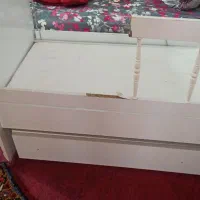 تخت کودک کنار مادر گهواره دار
