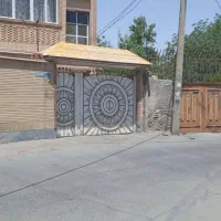 آپارتمان حیاط دار