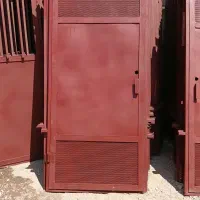 درب انباری .خرپشته .بام.اسانسور در انباری طرح دار
