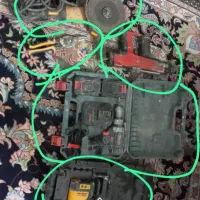 میخکوب، دلر ،تراز،