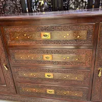 کنسول قدیمی کشمیری