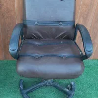 صندلی مدیریتی چرم|صندلی و نیمکت|رشت, باهنر|دیوار