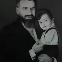 طراحی چهره سیاه قلم و رنگ روغن|تابلو، نقاشی، عکس|مشهد, شهید فرامرز عباسی|دیوار