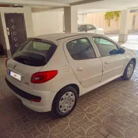 ۲۰۷ مدل ۴۰۲