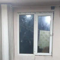 در پنجره در حد نو موکت نو
