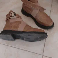 کتونی و نیم بوت