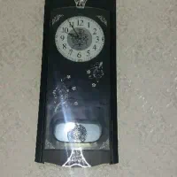 ساعت دیواری