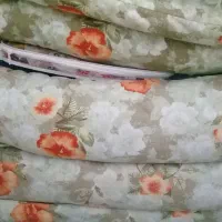 تشک تک نفره در رختخواب