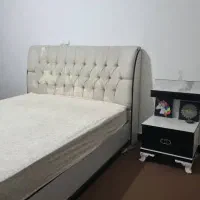 تخت بدون تشک همراه با آینه جاکفشی