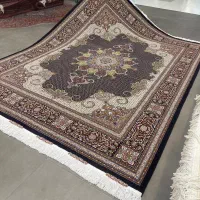 فرش دستباف (بساک)۹متری تبریز حاشیه کتیبه ای|فرش|مشکین‌دشت, |دیوار