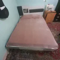 تخت دو نفره