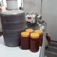 عسل 100درصد طبیعی