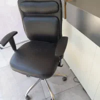 صندلی جکدار در حد نو