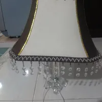 آباژور رو میزی کارکرده