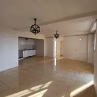 آپارتمان مهرشهر طبقه۲سندتک برگ تخلیه شده