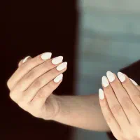 آفر ویژه کاشت ناخن