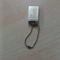 فلش iDisk ۶۴ گیگ