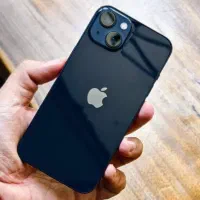 آیفون ۱۳ نرمال در حد خشک