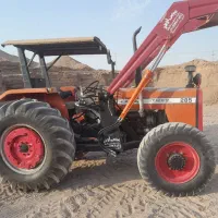 تراکتور بیل لودر