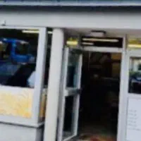 یک دانگ مغازه نانوایی