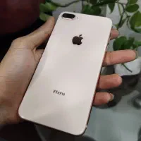 ایفون ایت پلاس درحد آکبند