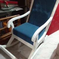 صندلی راک  صندلی مادر بزرگ.  مبل فرحی در سمساری