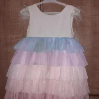 لباس بچگونه|کفش و لباس بچه|اهواز, زندوکیلی|دیوار