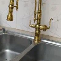 لوله کشی آب خرده کاری و نصب شیرآلات و توالت فرنگی