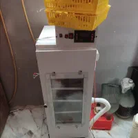 دستگاه جوجه کشی