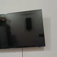 تلویزیون 42 سامسونگ تمیز وکم کار بدون خط وخش عالی