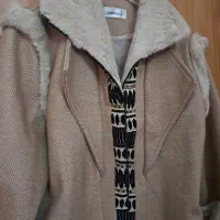 پالتو کرمی جنس پشمی|لباس|سراب, |دیوار