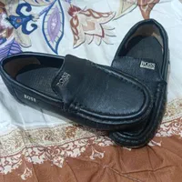 کفشهای درحد نو مشکی شماره 32..سفید شماره 31دخترونه