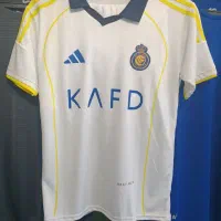 کیت فوتبالی فقط ۳۸۰