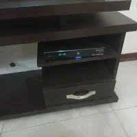 میز وسط۸۰در۸۰میز تلویزیون هردو تمیز|میز تلویزیون|کرج, باغستان|دیوار