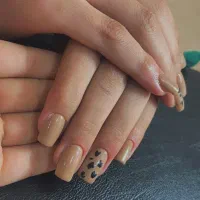 انجام تمام خدمات ناخن ترمیمم ۲۳۵ با ژل و پودر|خدمات آرایشگری و زیبایی|شیراز, تندگویان|دیوار