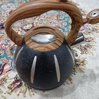 کتری نو سوت دار و یک تایر نو