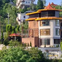 ویلا جنگلی ارتفاع بام رامسراستخردار، سرسبز دلنشین