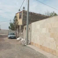 زمین ۳۲۰متر مسکونی