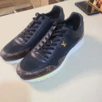 کفش کتانی لویی ویتان اصل louis vuitton