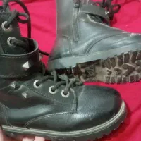 بوت دخترانه