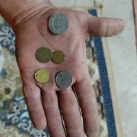 سکه های کلکسیونی از سال 1295تا1400موجود است|کلکسیون سکه، تمبر، اسکناس|ساوه, |دیوار