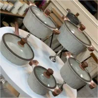 سرویس قابلمه دسته چوبی سرامیکی تابه رژیمی دار بزرگ|ظروف پخت‌وپز|یزد, |دیوار